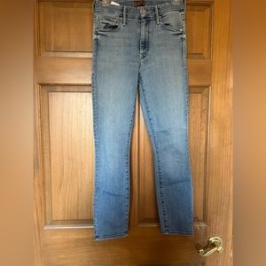 The Looker Crop Mother Jeans